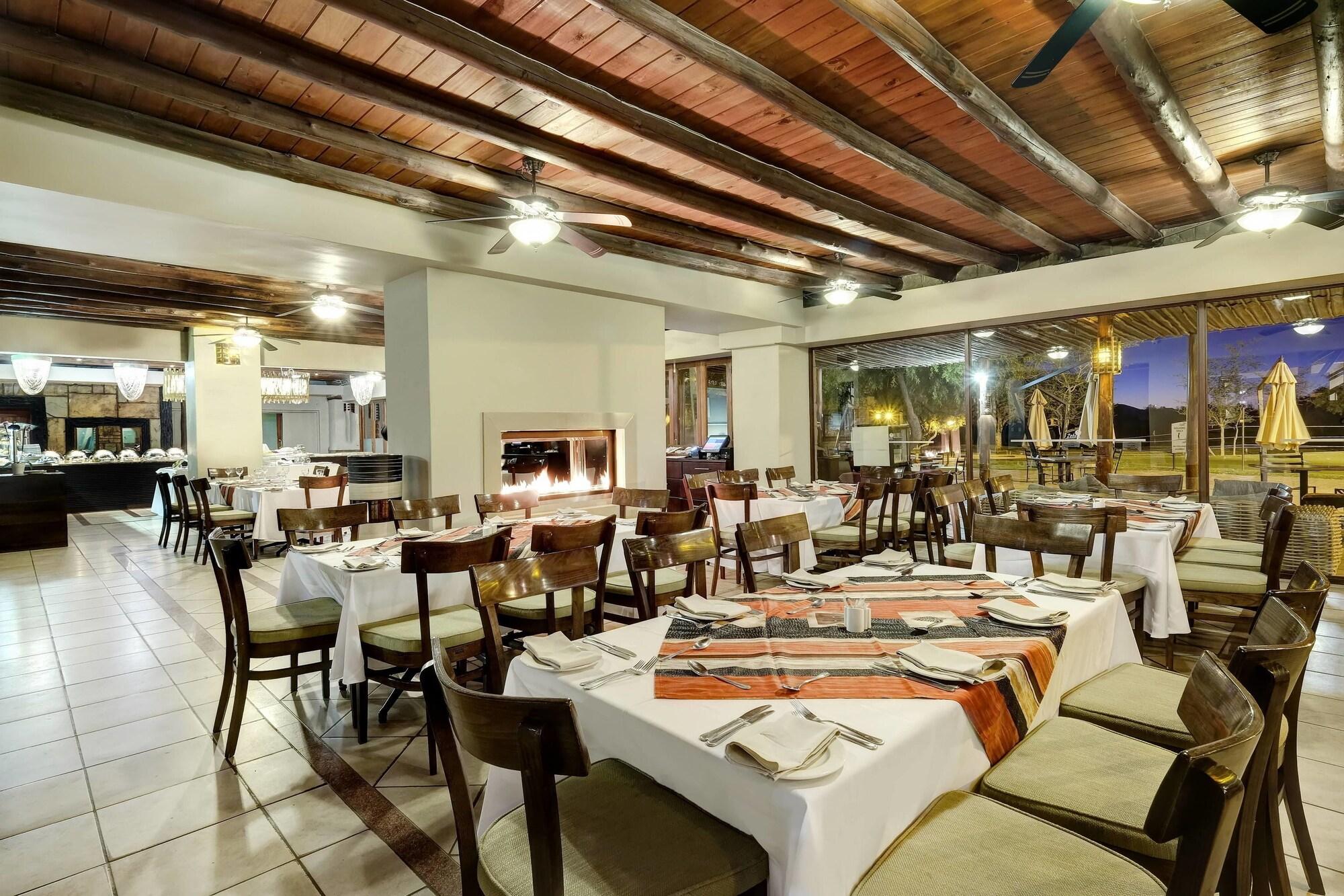 PROTEA ZEBULA LODGE 25/50