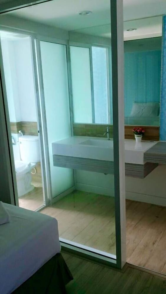Nantra Pattaya Baan Ampoe Beach 40/40