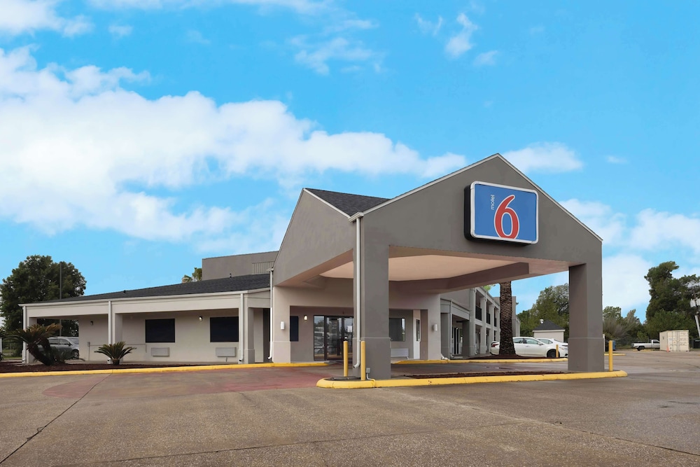 Motel6 Lake Charles, LA 47/55