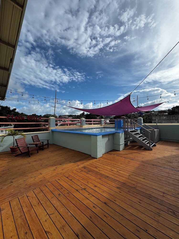 Maya Bella Downtown Hotel 40/50