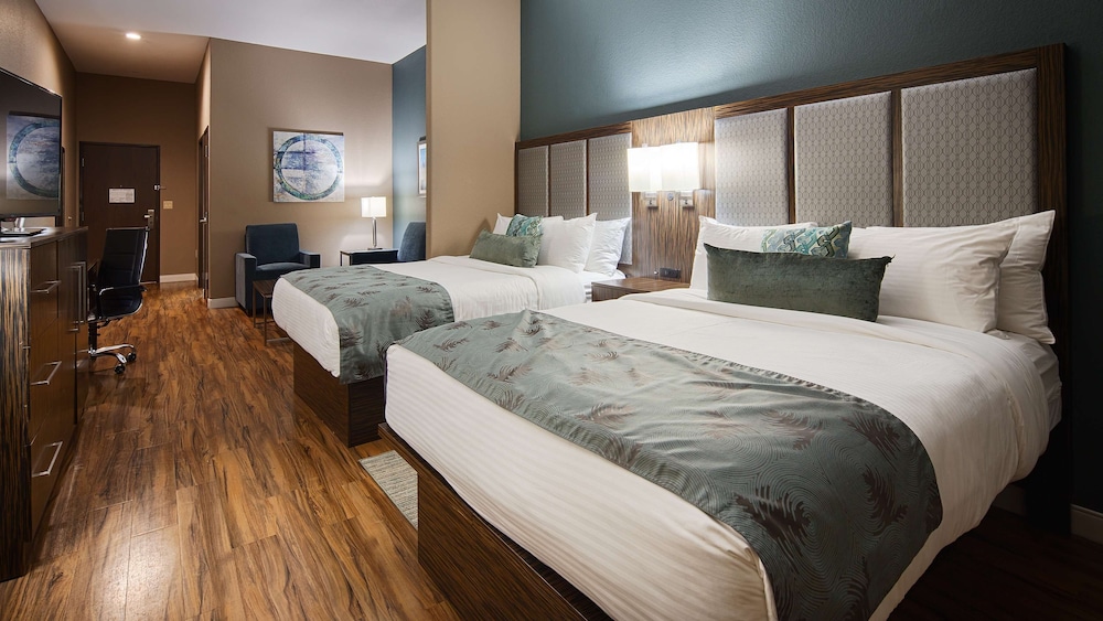 Best Western Plus Pflugerville Inn and Suites 16/37