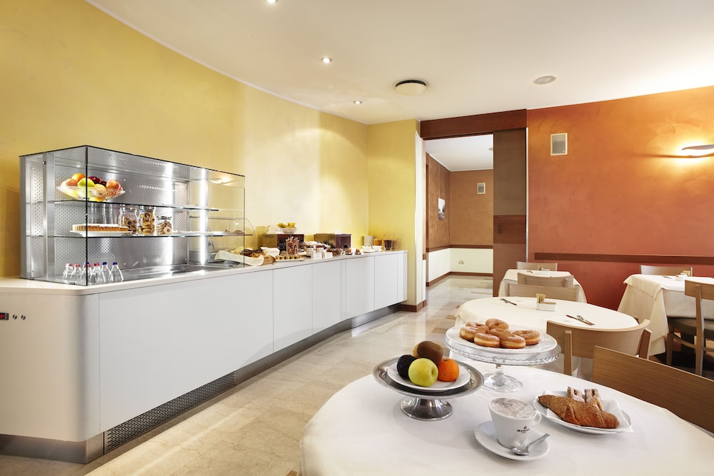 Primhotel 48/52