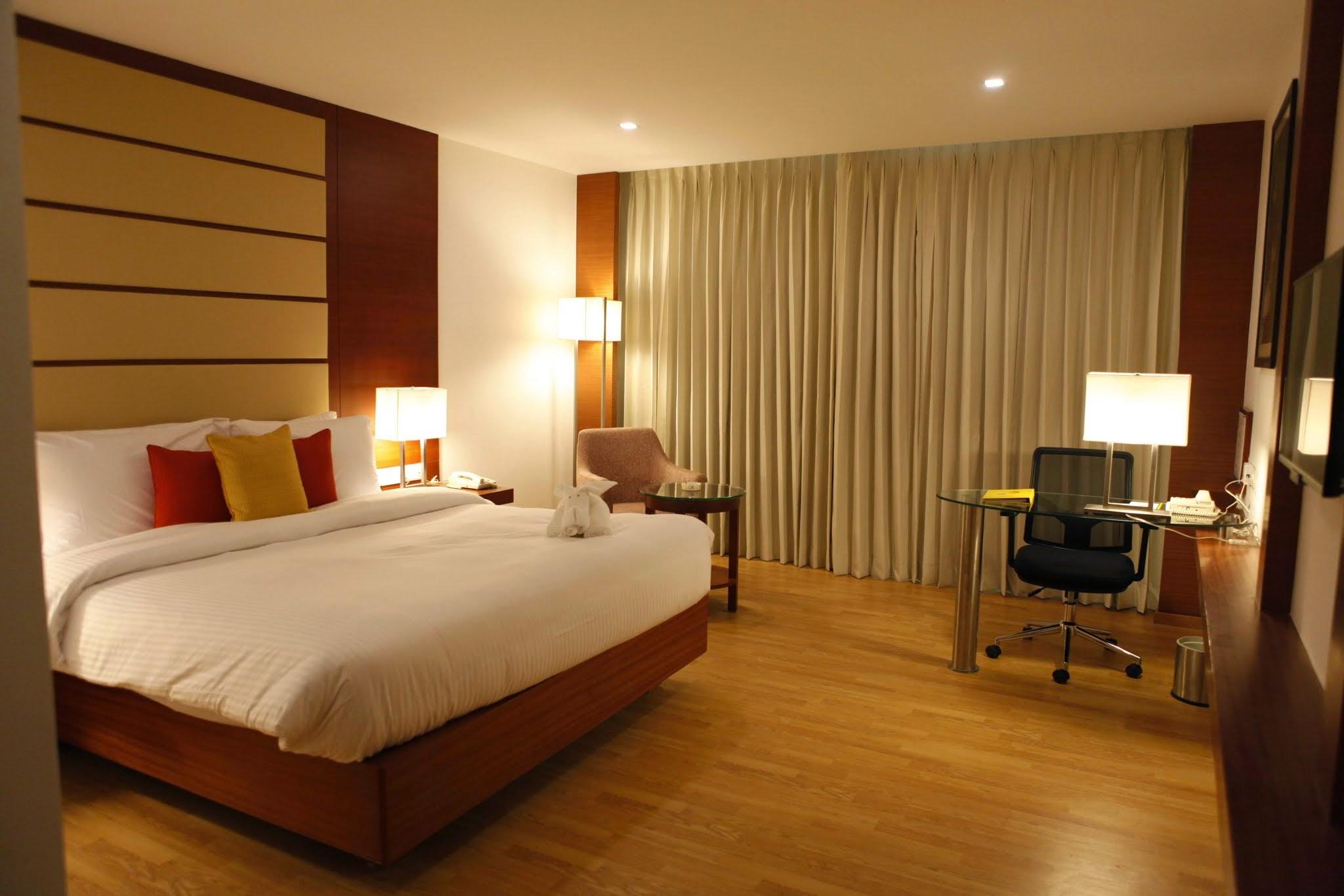 Deluxe, Double Bed