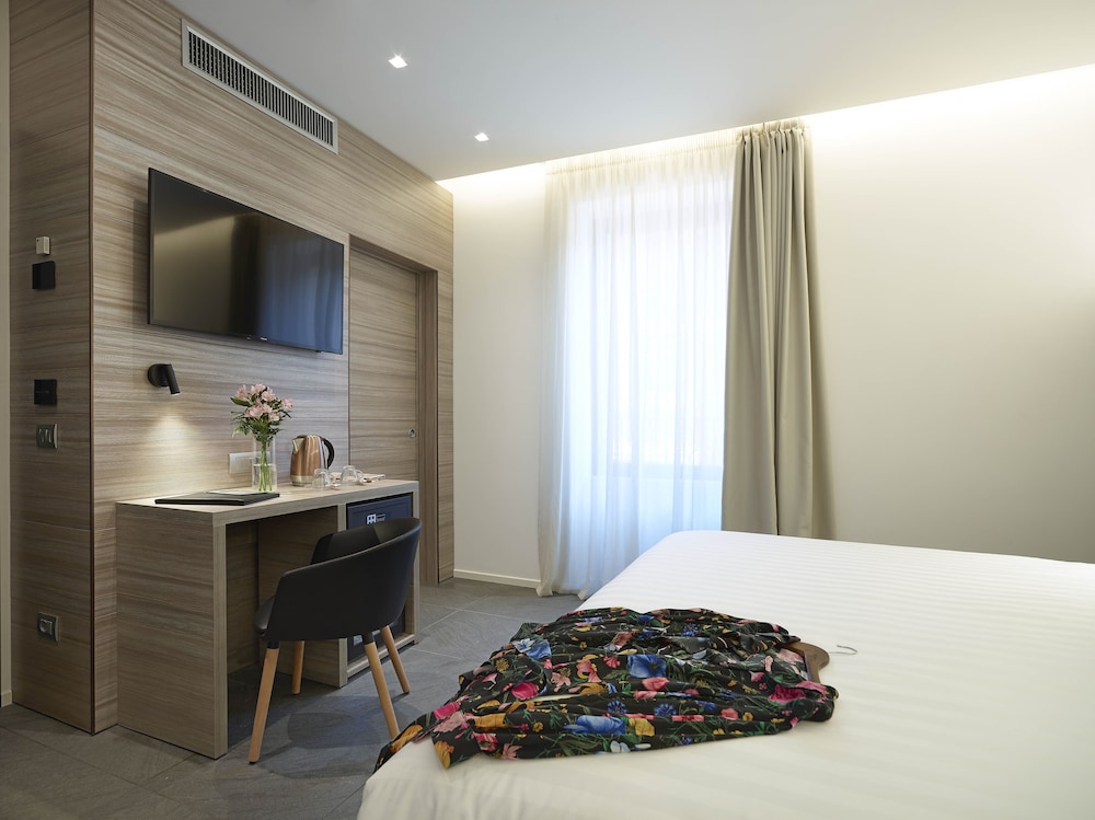 Boutique Hotel Touring 18/68