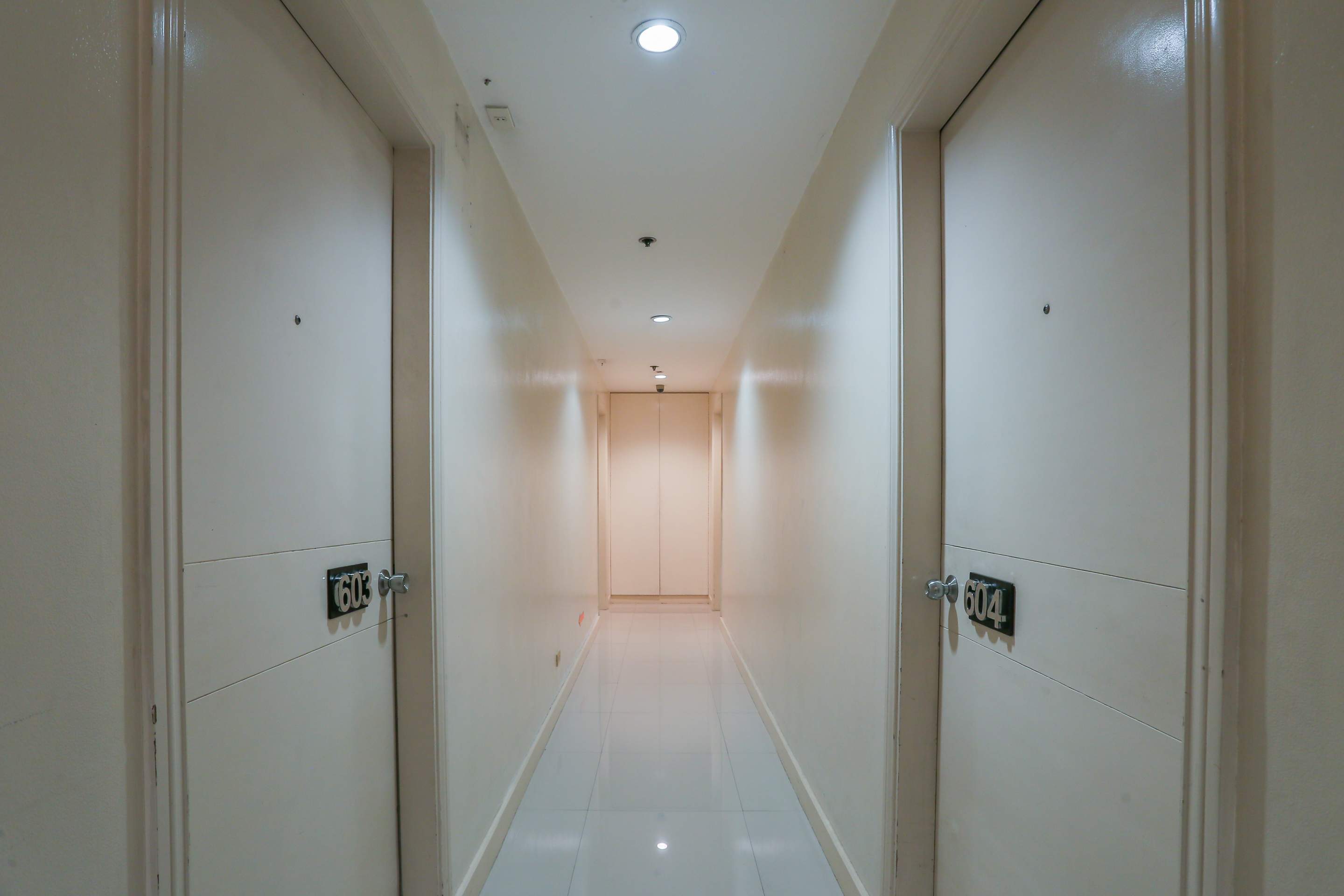 Paragon Tower Hotel 40/50