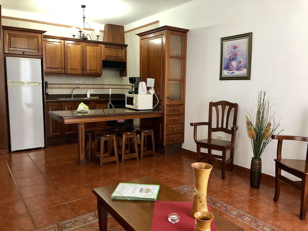 Apartamentos Los Verodes 37/50
