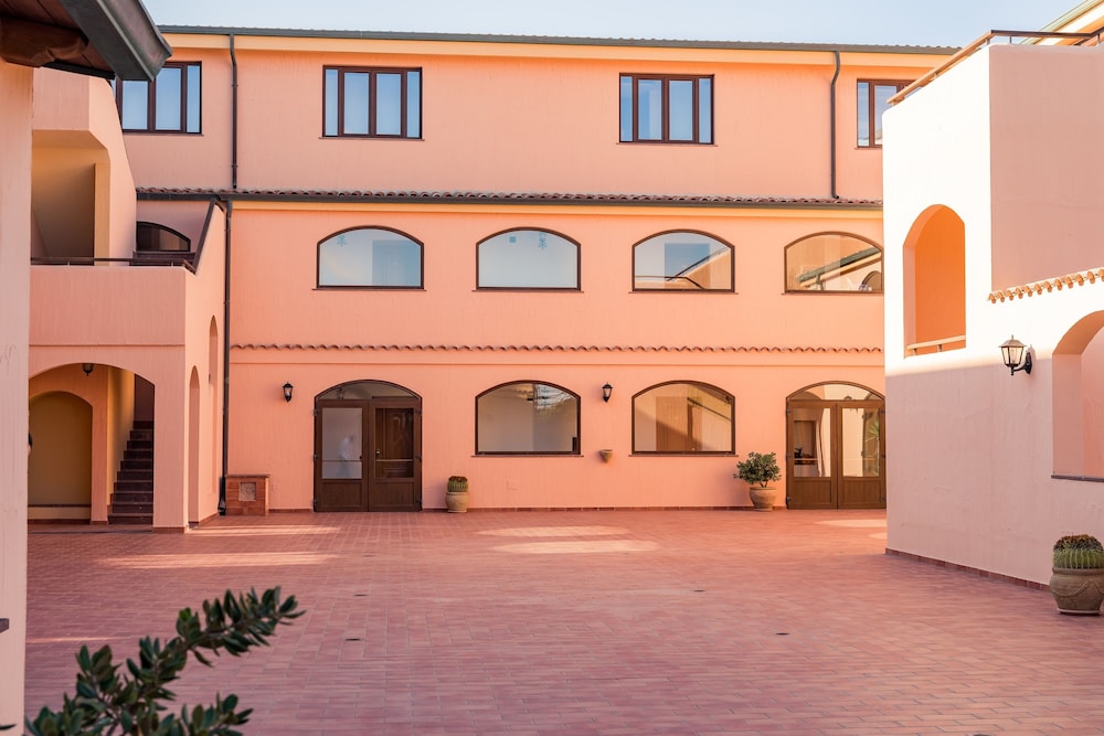 Lido Degli Spagnoli 2/50