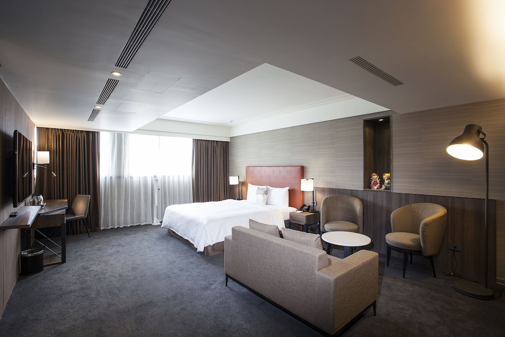 Citizen Hotel 39/55