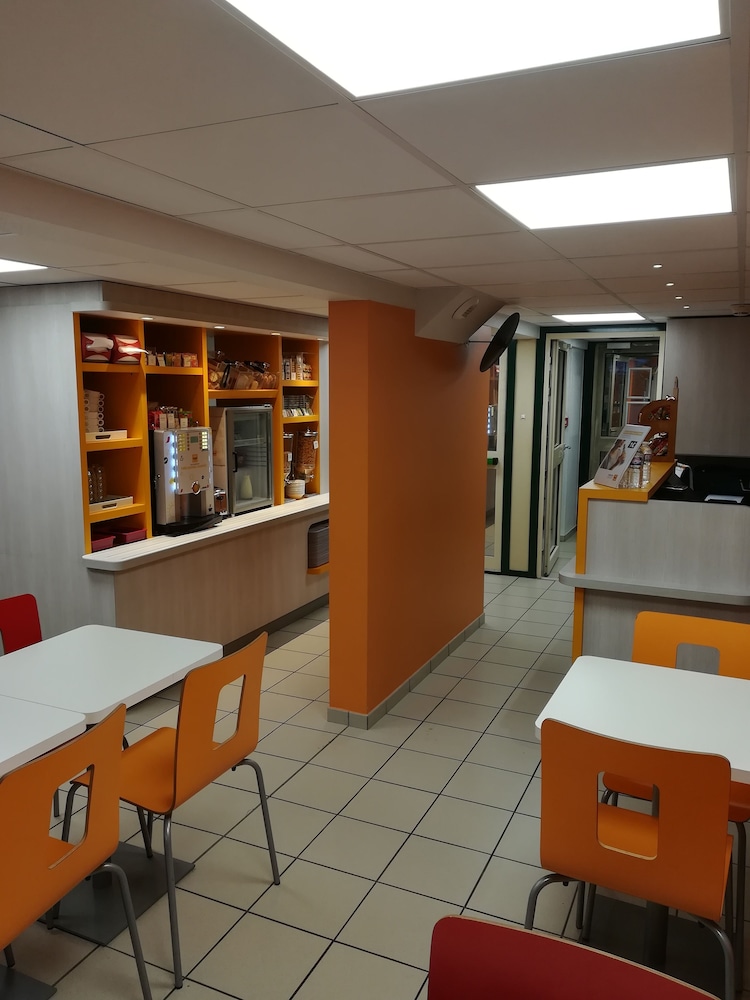 Premiere Classe Vichy - Bellerive sur Allier 11/45