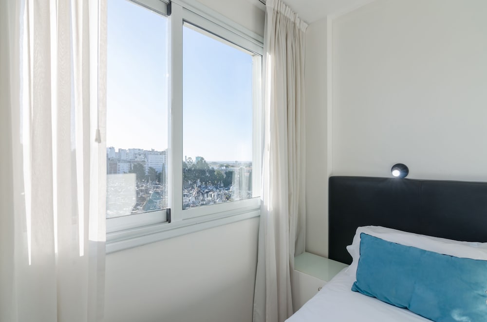 Reco by DOT Suites 27/92