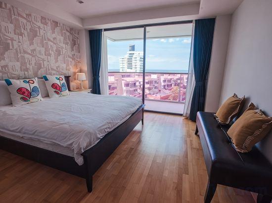 2 Bedrooms, Apartment, Sea Front