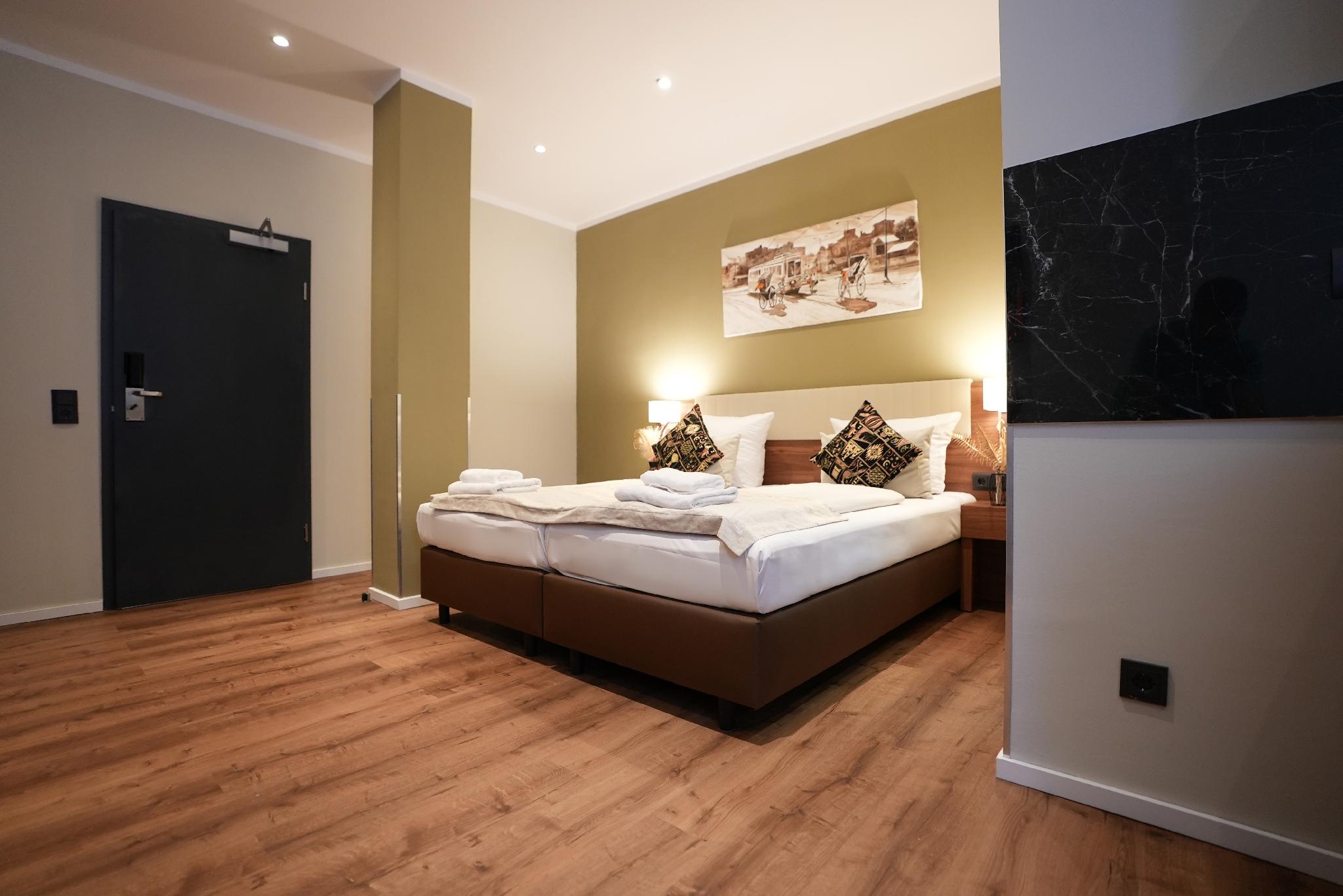 Basement, Apartment, Double Bed