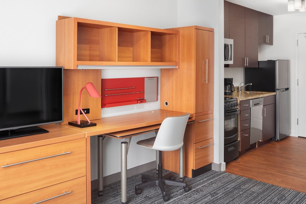 Towneplace Suites By Marriott Bangor 47/57