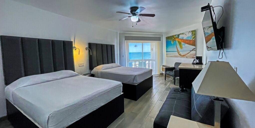 Deluxe, Multiple Beds, Partial Ocean View, Balcony