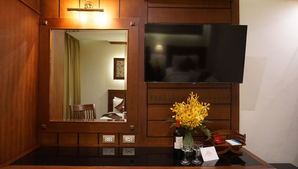 Lanna Tree Boutique Hotel 8/73
