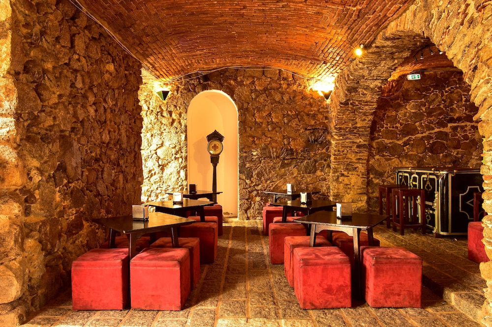 Central Monchique Hotel 33/60
