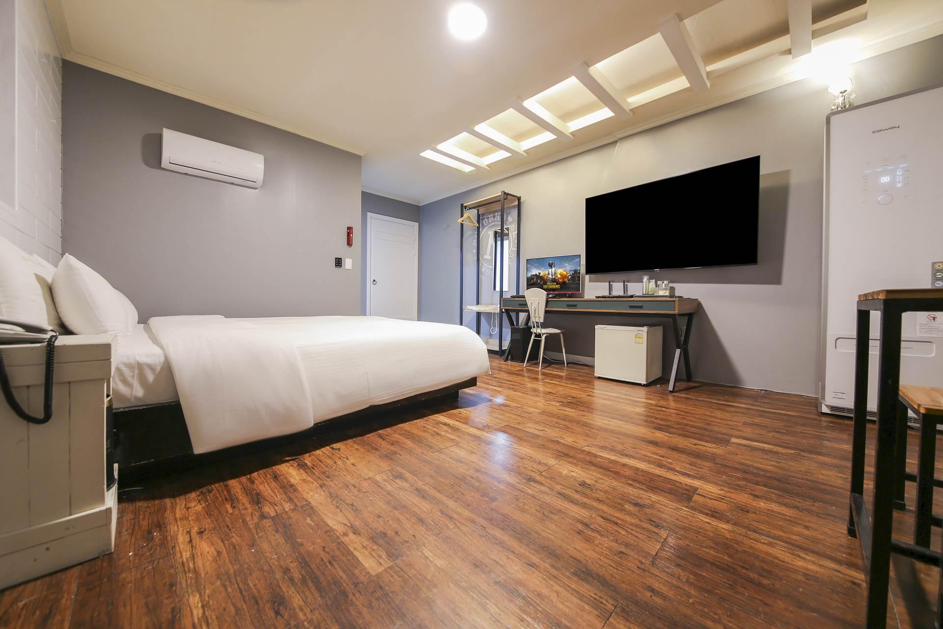 Mowon Hotel 18/71