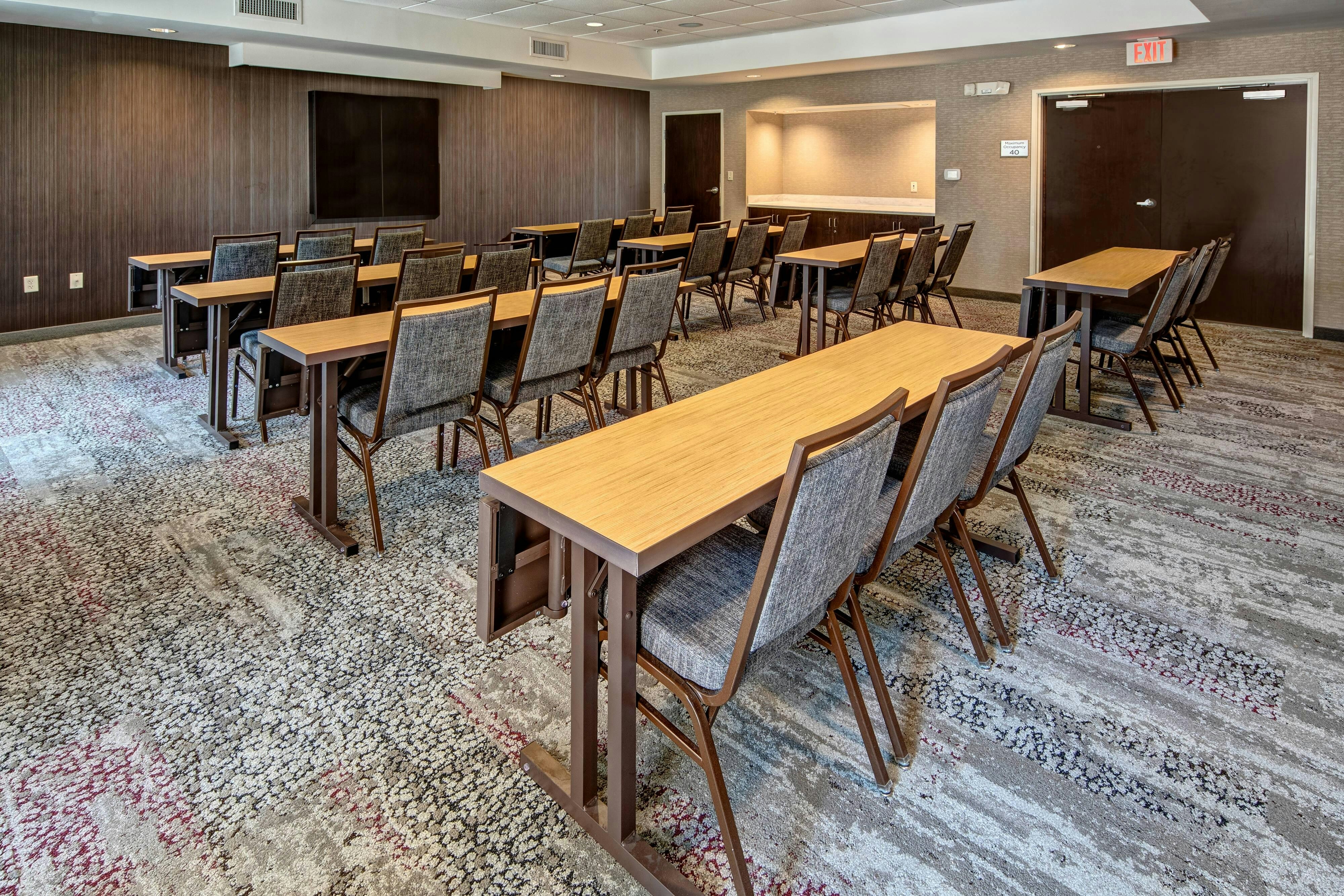 Courtyard by Marriott Troy 48/54