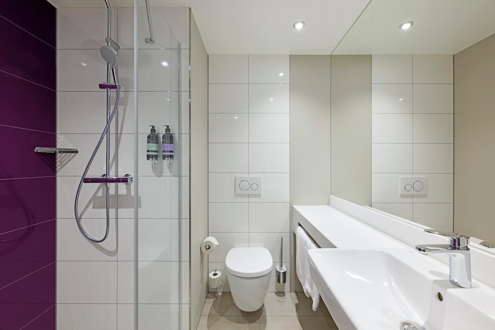 Premier Inn Stuttgart Zuffenhausen 36/44
