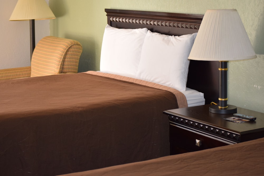 Stay Inn and Suites 46/76