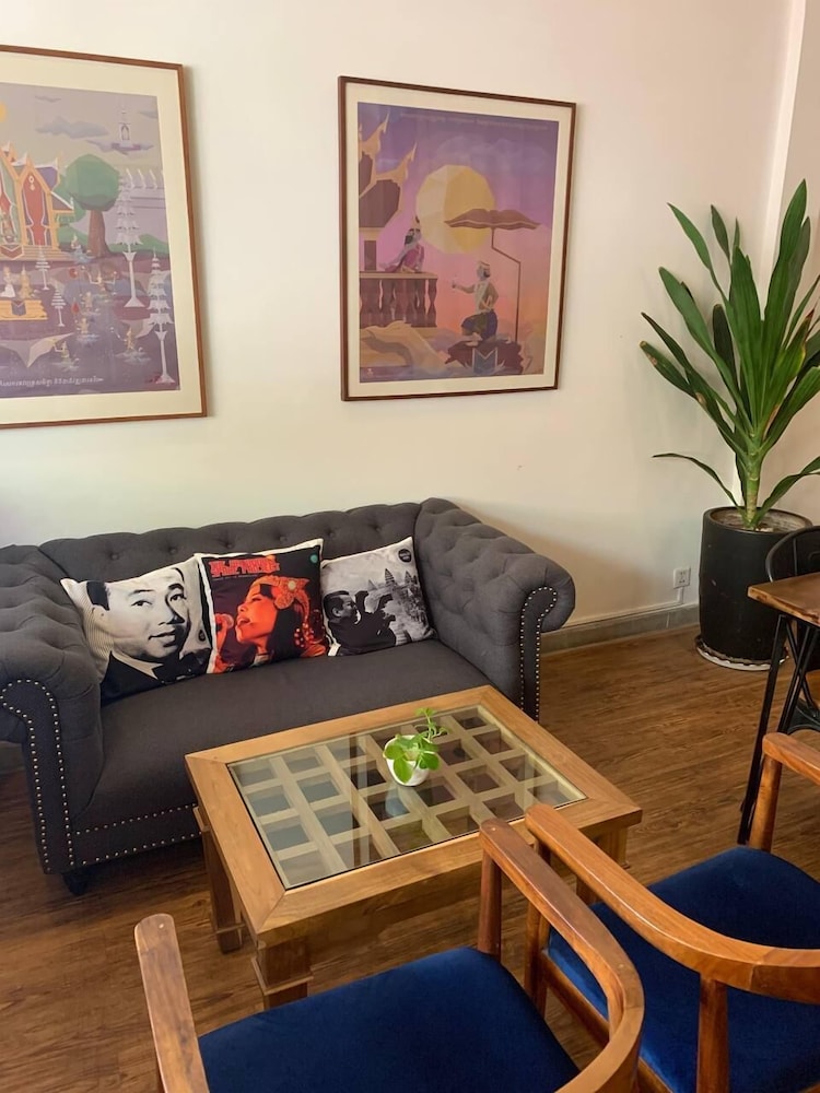 Suite Home Boutique Hotel 44/60