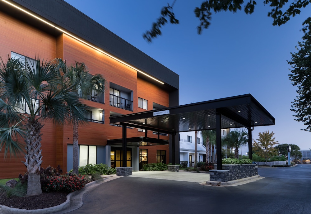 Courtyard by Marriott Pensacola in PENSACOLA - FL