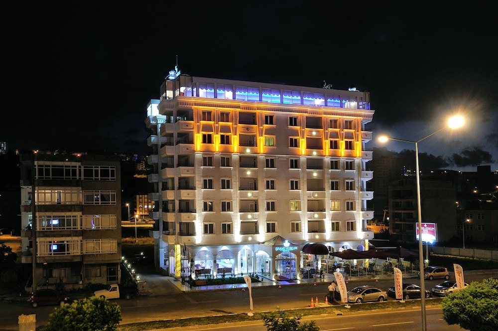 Grand Atakum Hotel 2/50