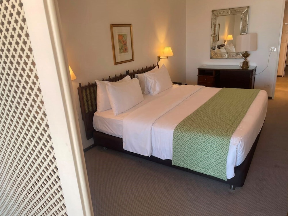 Al Bustan Hotel & Spa 13/50