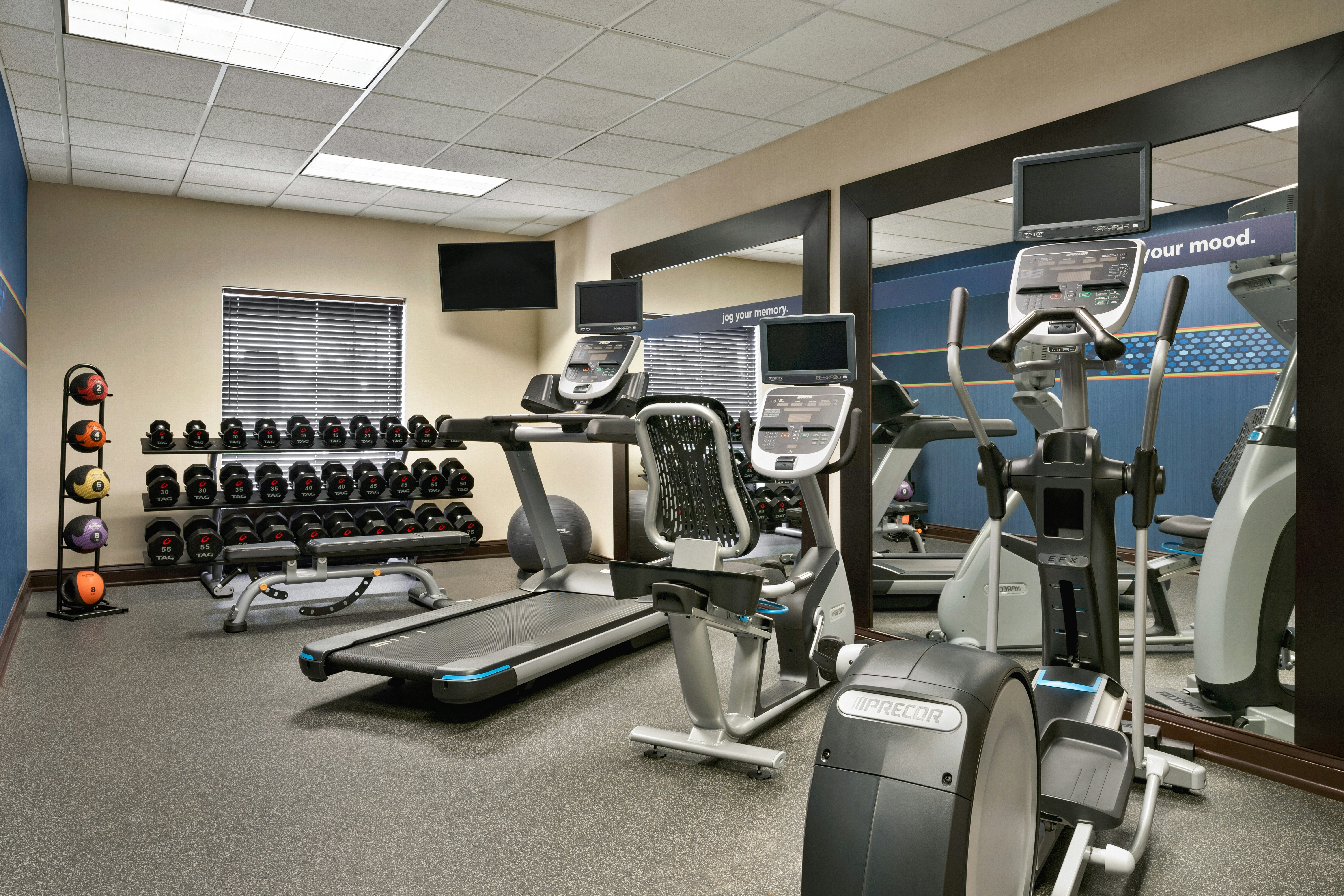 Hampton Inn & Suites Atlanta Airport West/Camp Creek Pkwy 23/41