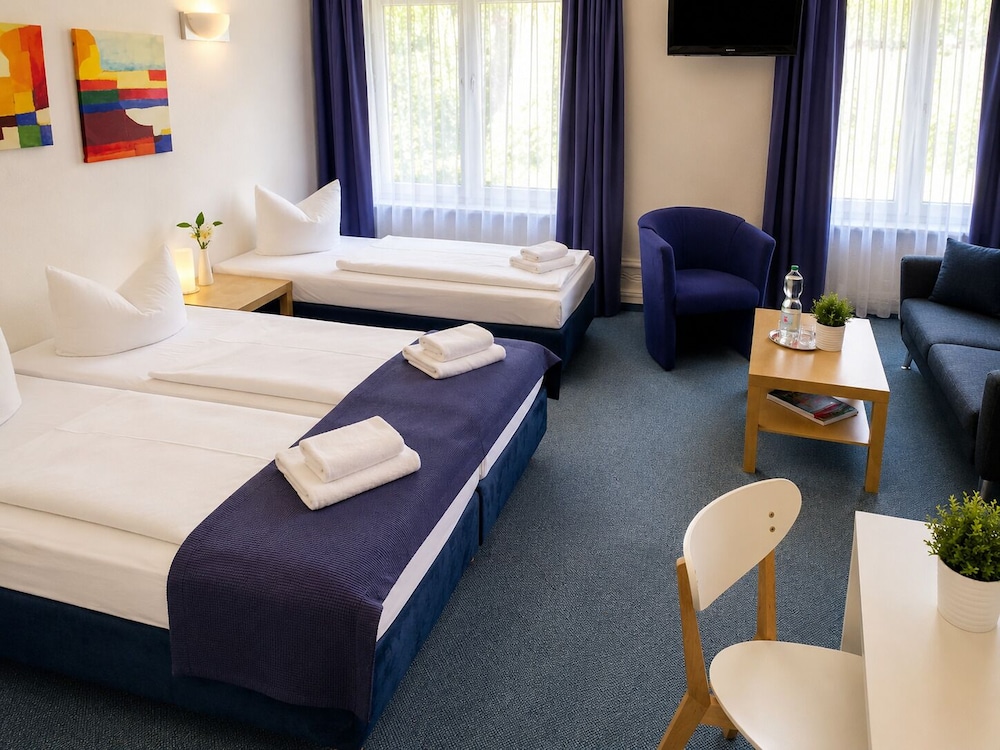 Big, Family, Double and Twin Beds