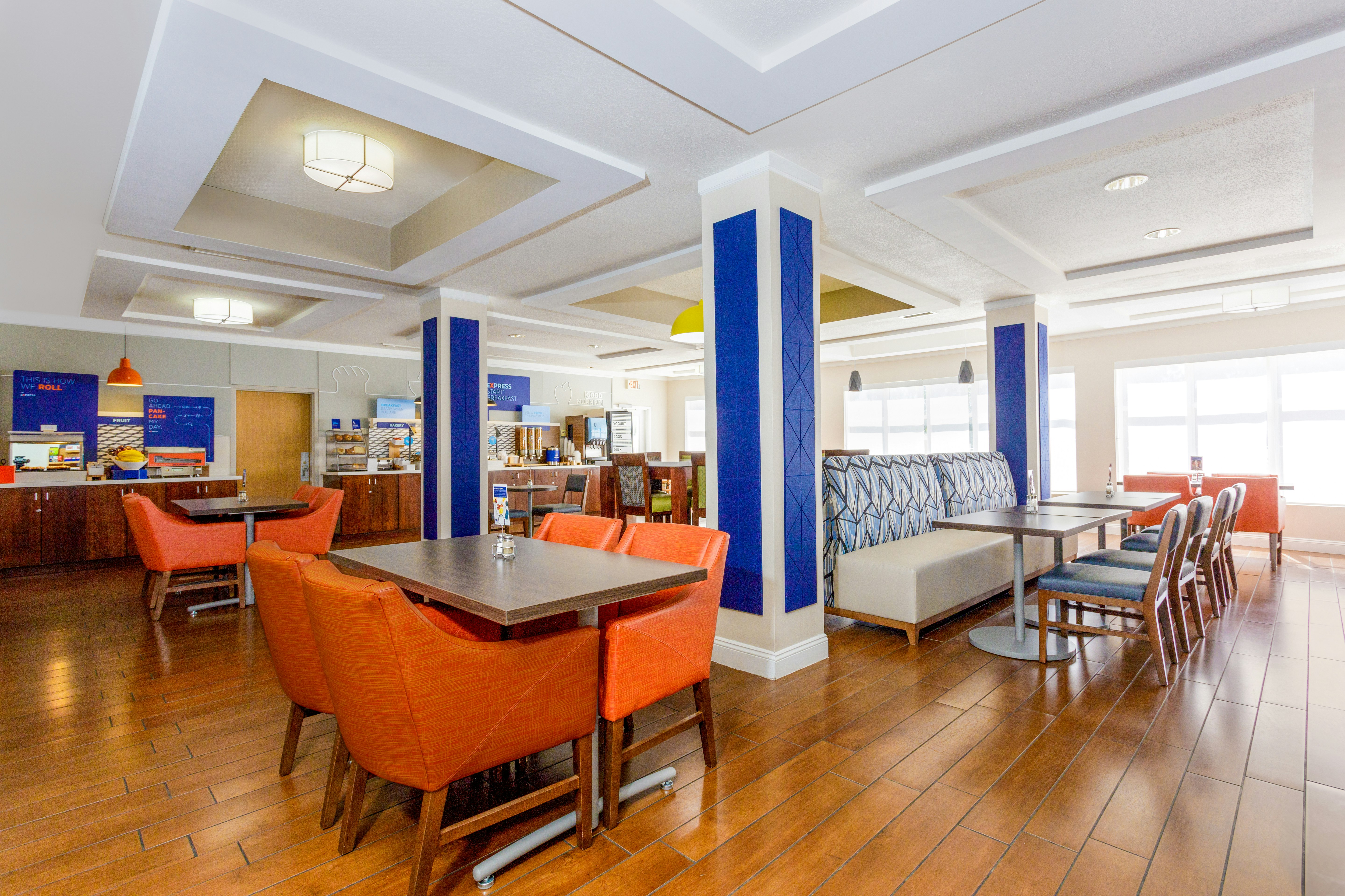 Holiday Inn Express Suites Jacksonville South I 295 56/73