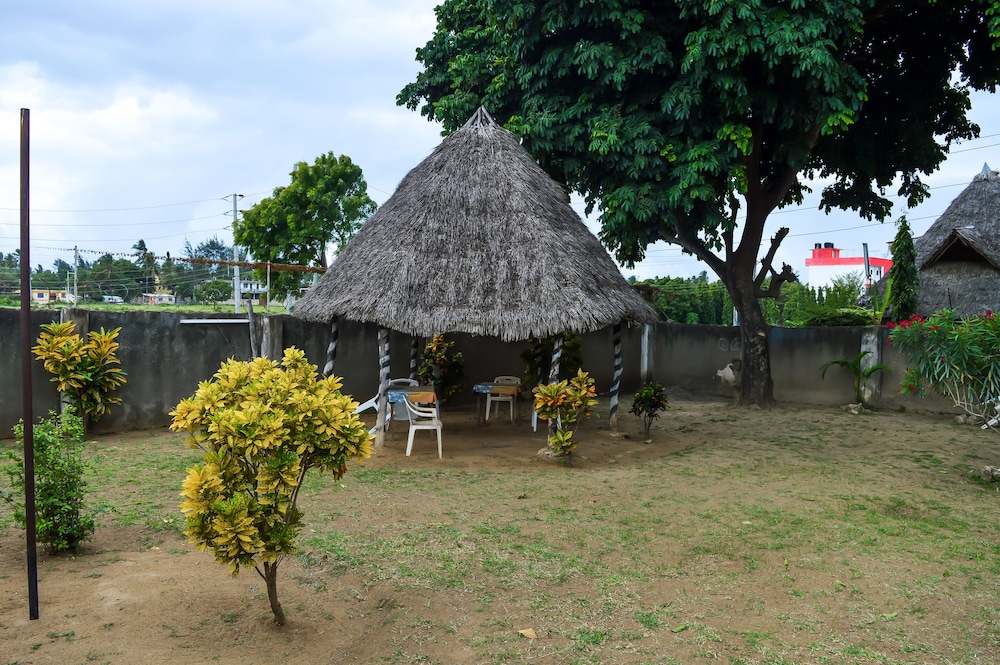 Ogalis K Coast Hotel 14/15