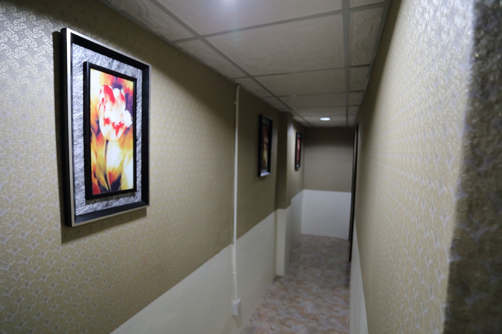 Sukhumvit 20 Guest House 28/46