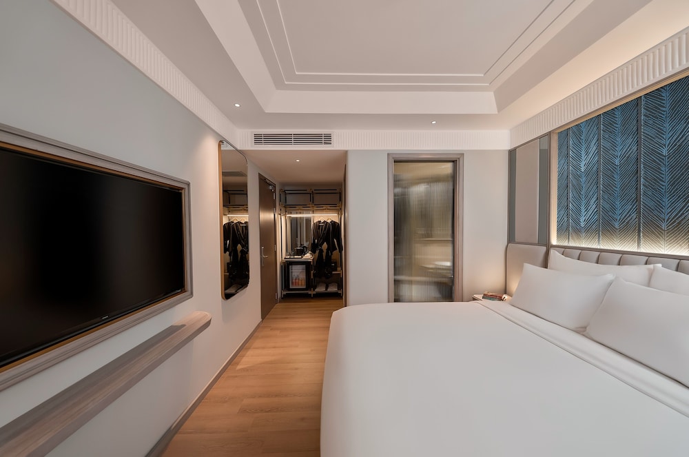 Superior, Twin Beds, No Window، La Siesta Premium Lakeside 1/5