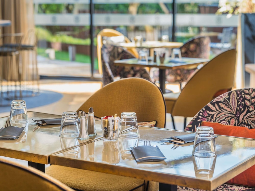 Mercure Dijon Centre Clemenceau 55/78