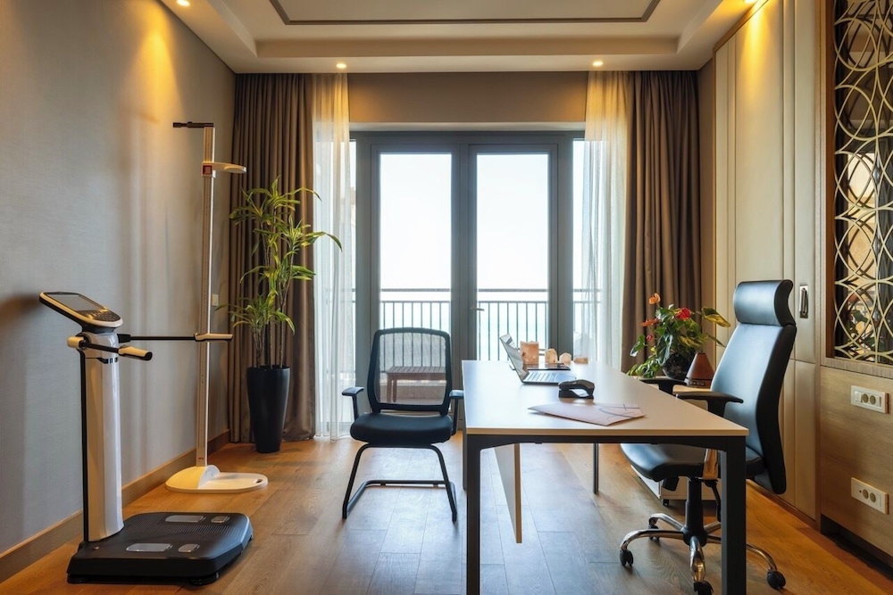 Birun Ada Hotel 34/56