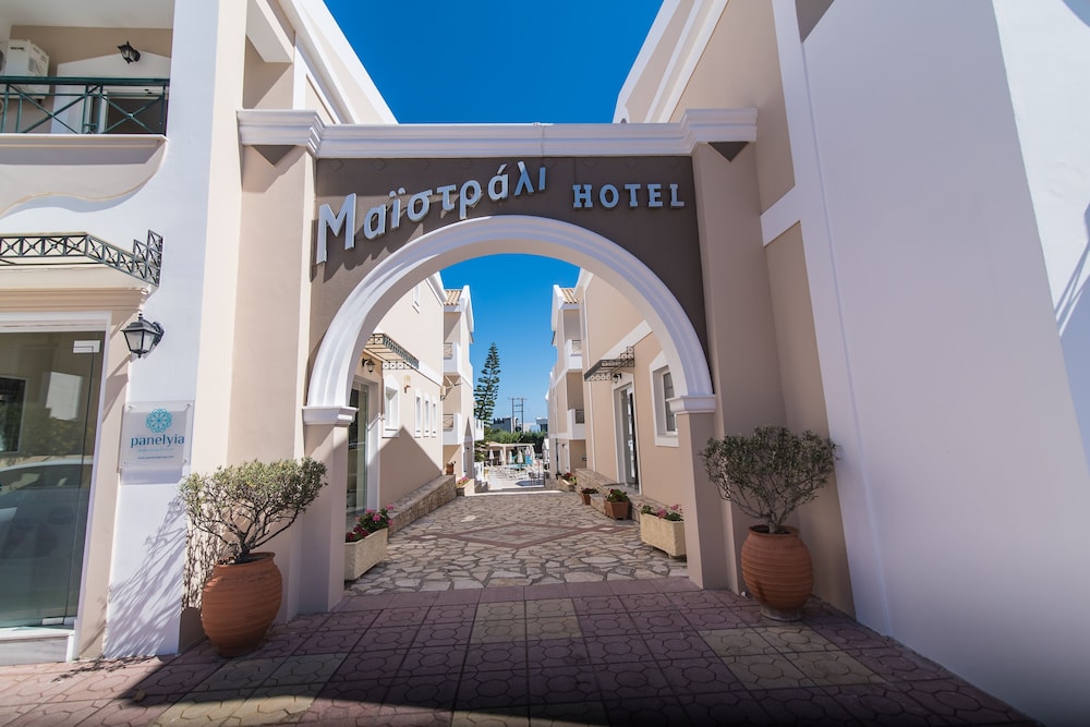 Maistrali Hotel 43/47
