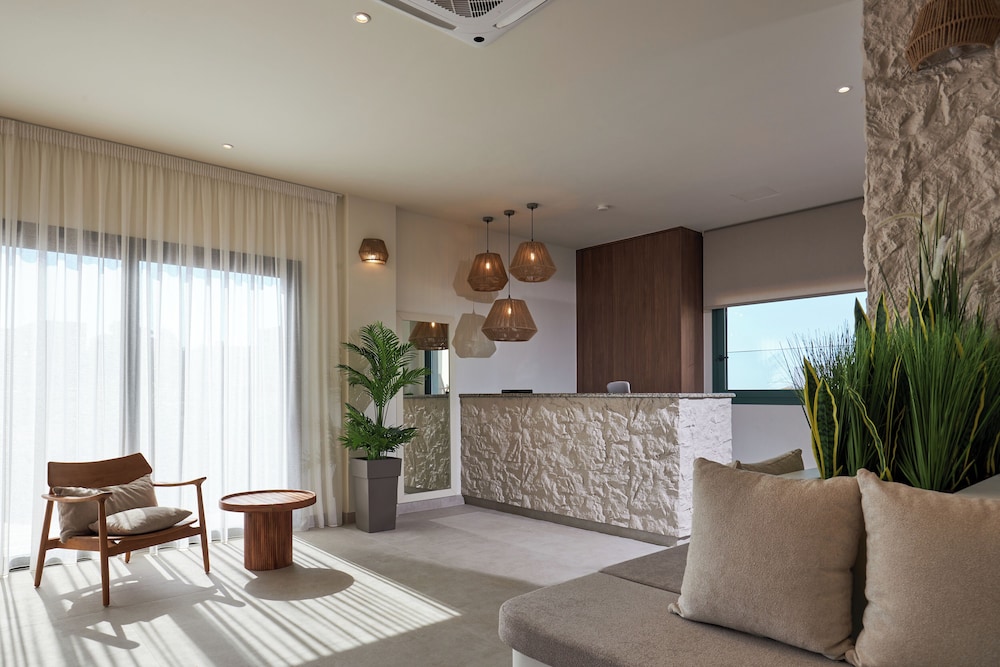 Koutrakis Suites by Estia 8/50