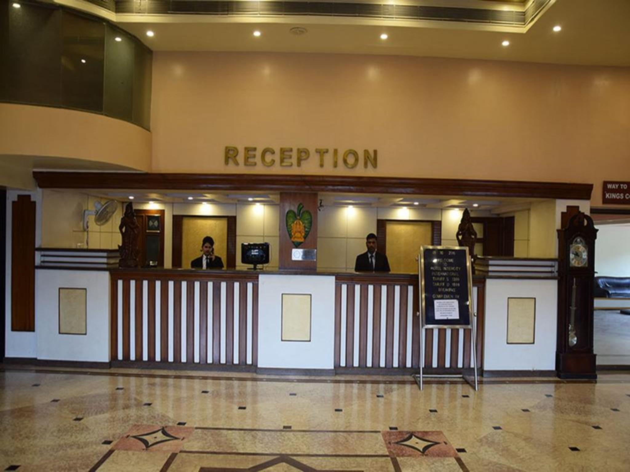 HOTEL INTERCITY INTERNATIONAL 4/20