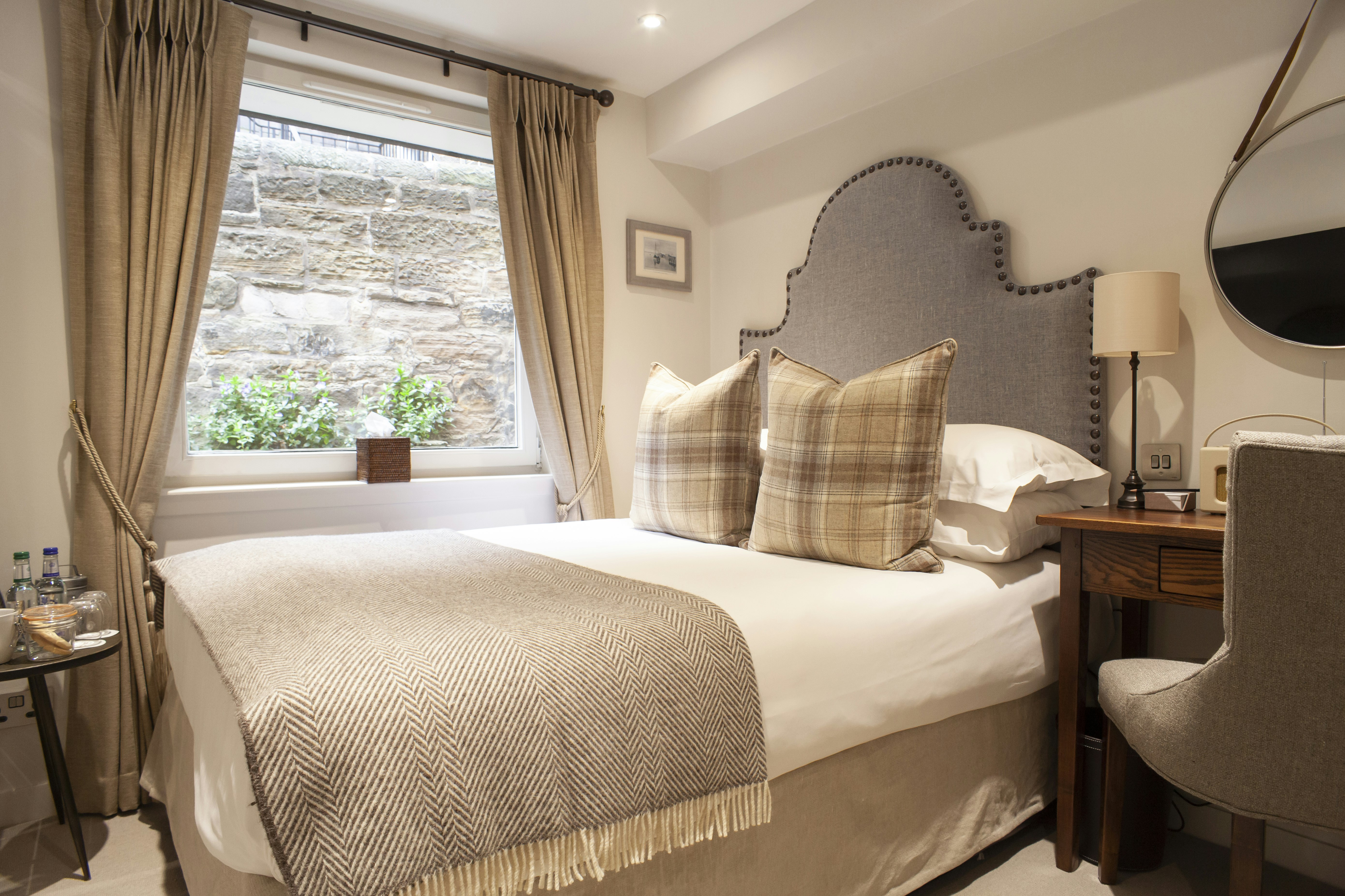 Petite, House, Double Bed