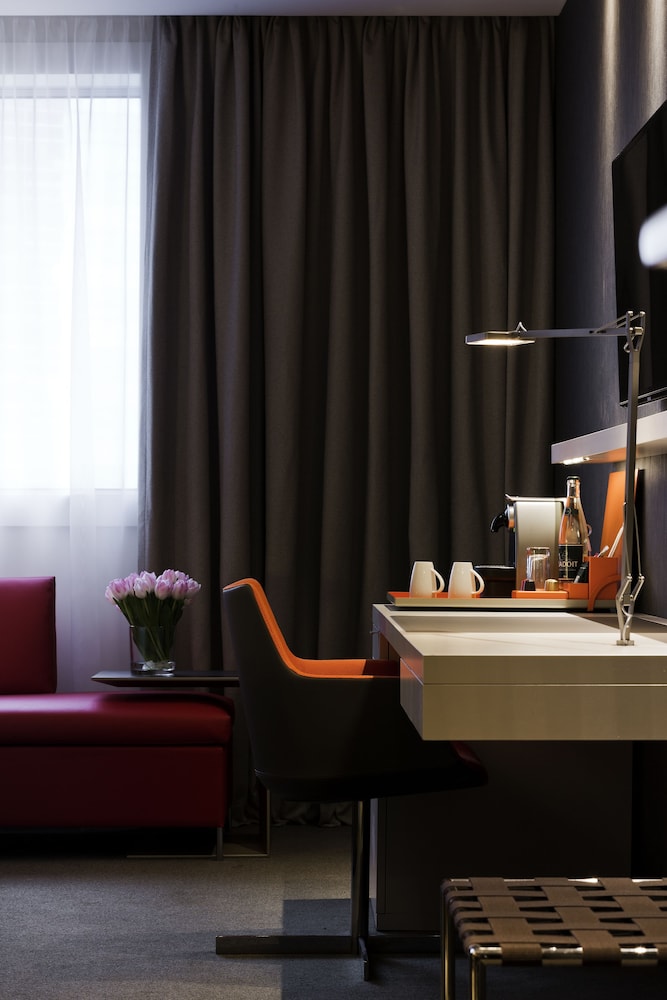 Pullman Paris La Defense Hotel 50/69