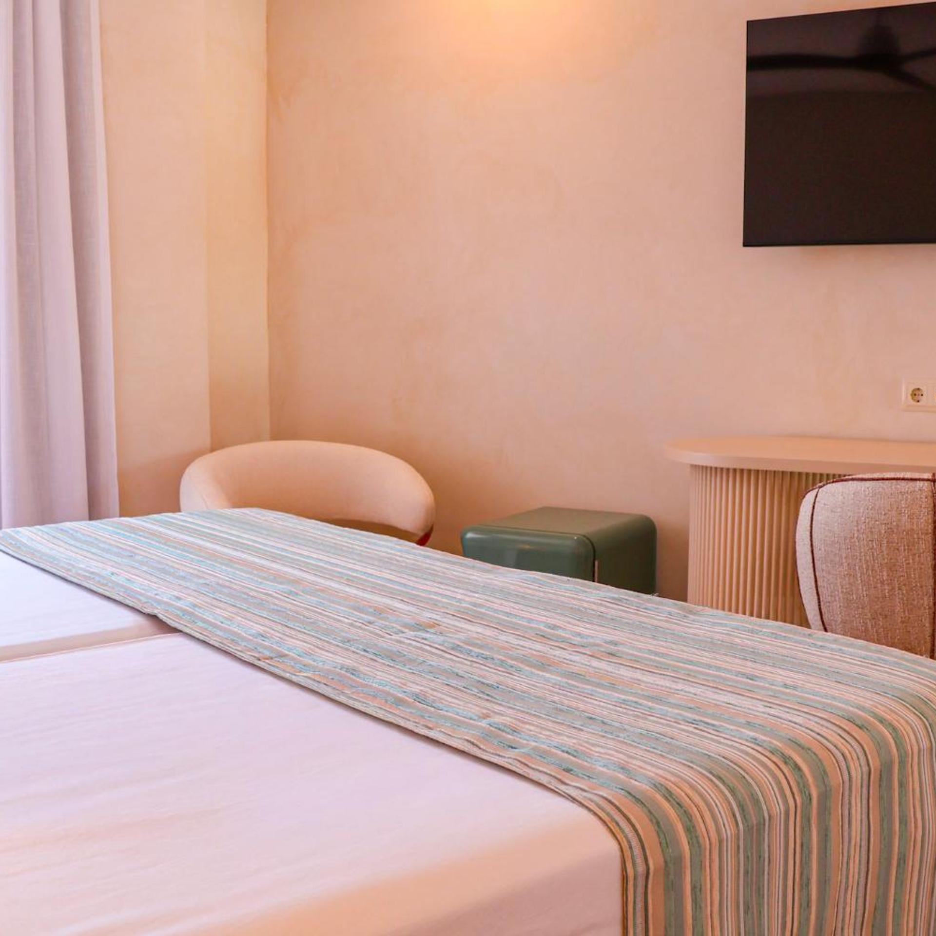 غرفة بسرير مزدوج بشرفة، Del Mar Hotel And Spa 3/4