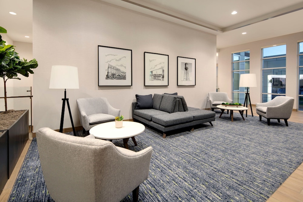 Fairfield Inn & Suites by Marriott Franklin Cool Springs 17/34