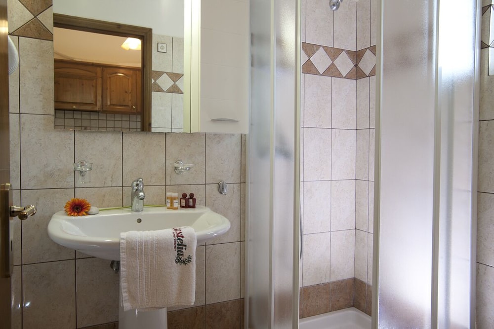 Villa Elia 48/50
