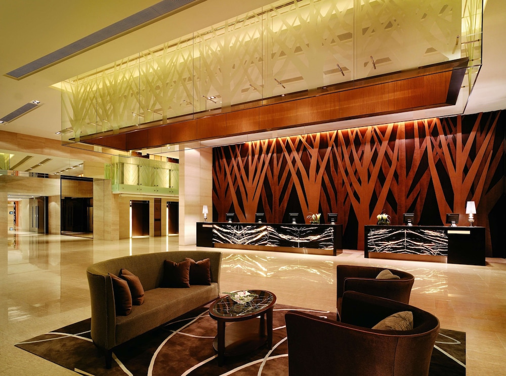 HYATT REGENCY HONG KONG SHA TIN 52/69