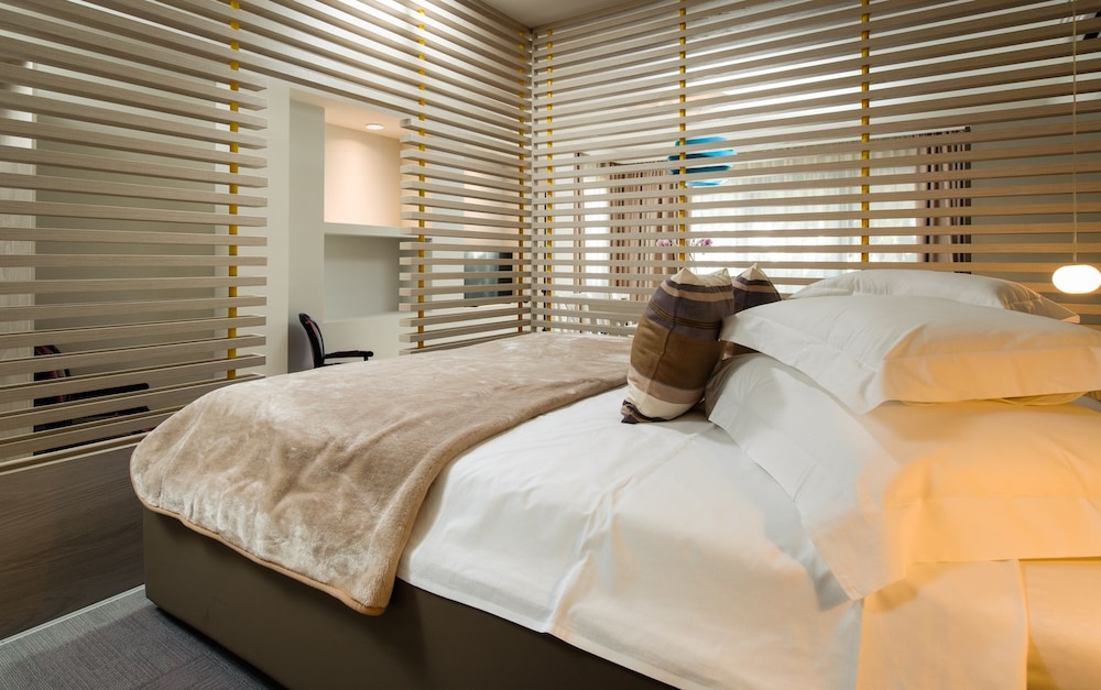 Boban Luxury Suites 30/80