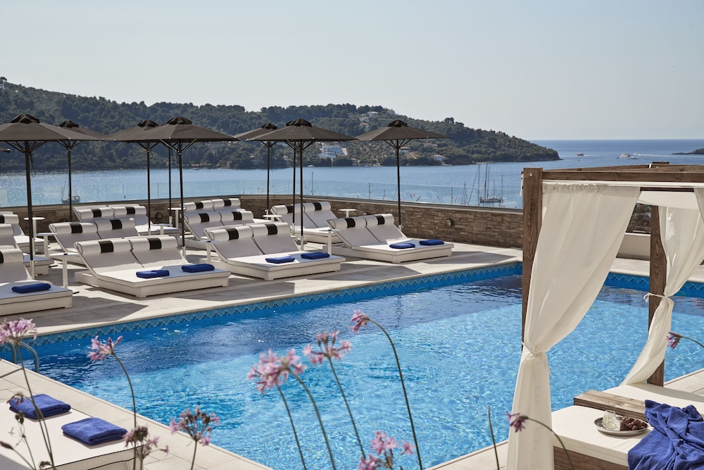 Skiathos Luxury Living 2/39