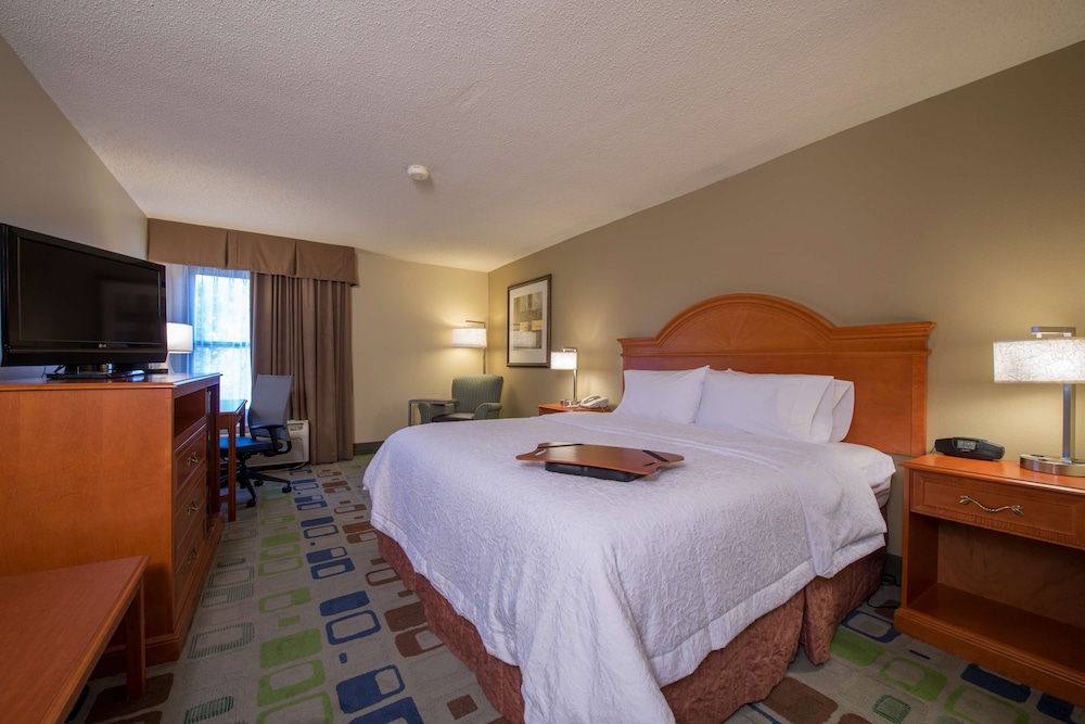 Hampton Inn Atlanta Newnan 34/69
