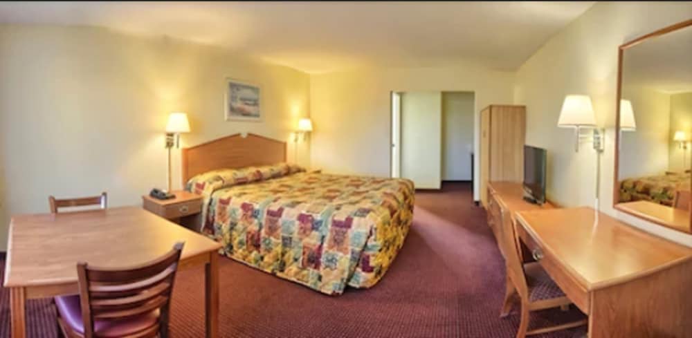Relax Inn and Suites 7/30