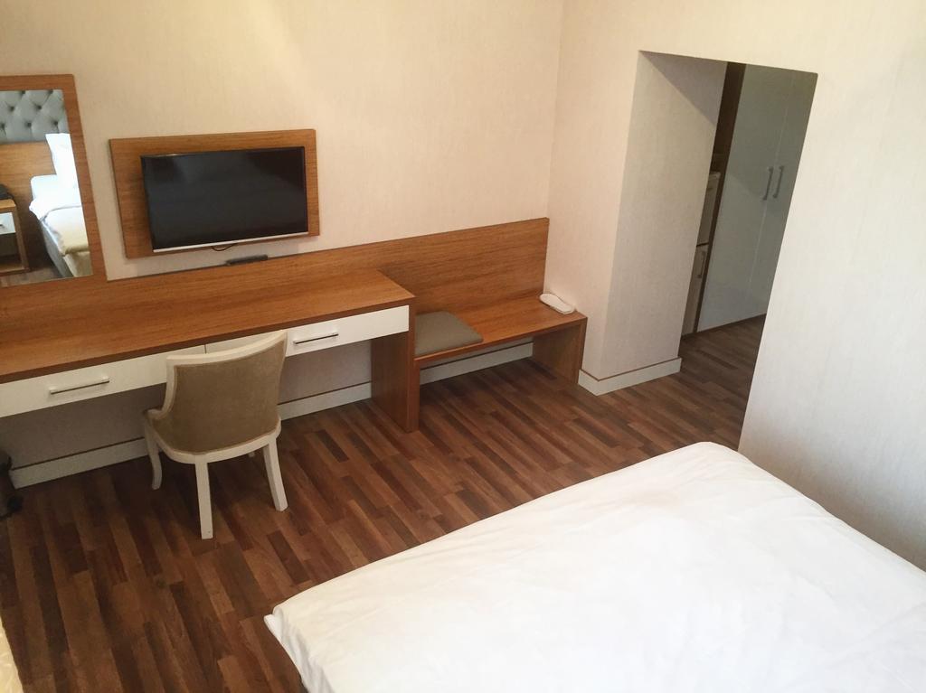 Empire Hotel Baku 23/23